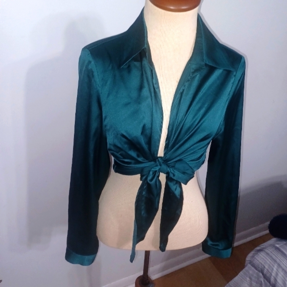 Beautiful Long Sleeve Wrap Shirt- W Sz Small